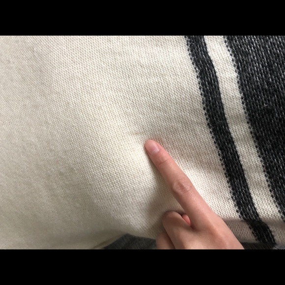 Sweater bundle - Picture 11 of 14